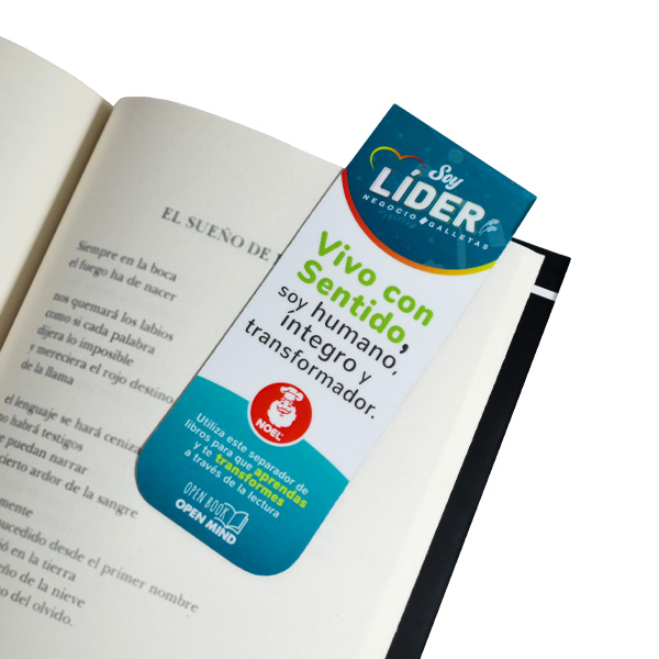 Separador de libro magnético de la marca noel con frases personalizadas.